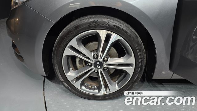 Kia K3 2015 — photo 5