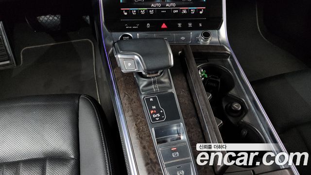 Audi A6 2021 — photo 9