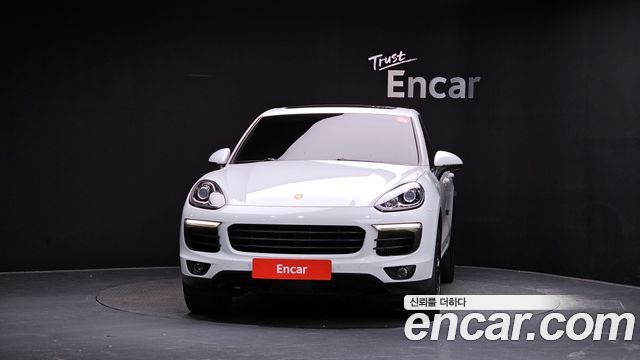 Porsche Cayenne 2016 — photo 3