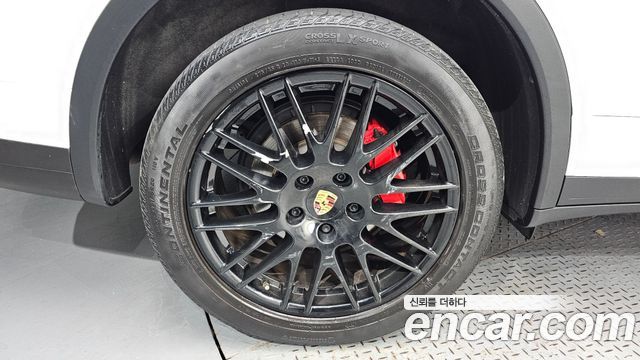 Porsche Cayenne 2016 — photo 5