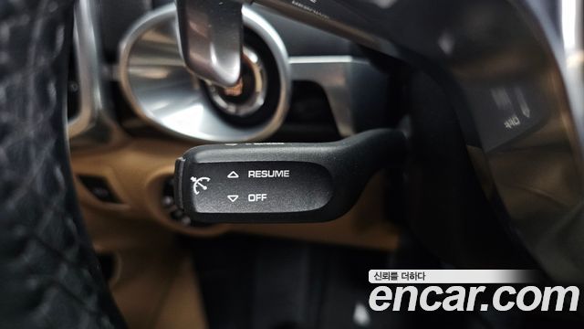 Porsche Cayenne 2016 — photo 16