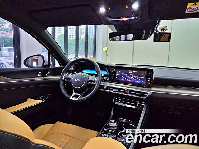 Kia K5 2022 — photo 9