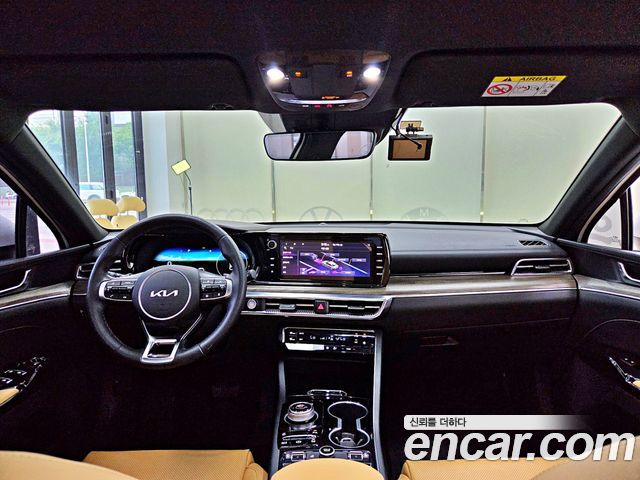 Kia K5 2022 — photo 12
