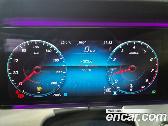 Mercedes-Benz E-Class 2021 — photo 7