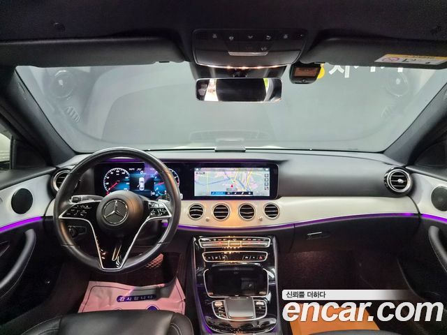 Mercedes-Benz E-Class 2021 — photo 8