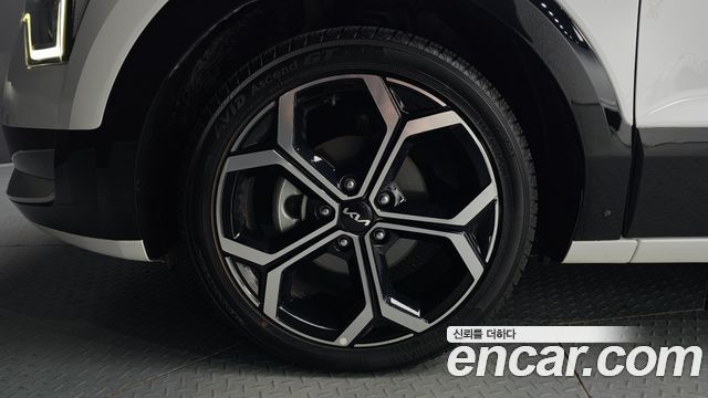 Kia Niro 2023 — photo 5