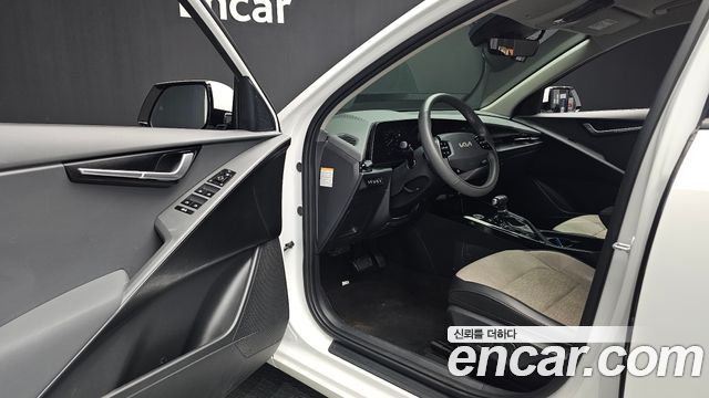 Kia Niro 2023 — photo 10
