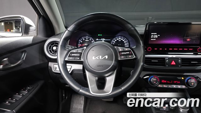 Kia K3 2022 — photo 19