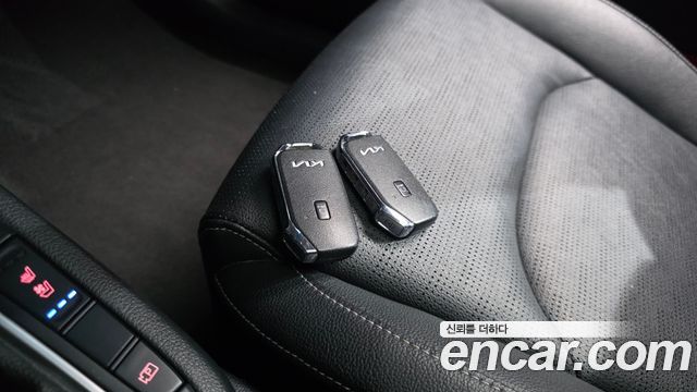 Kia K3 2022 — photo 23