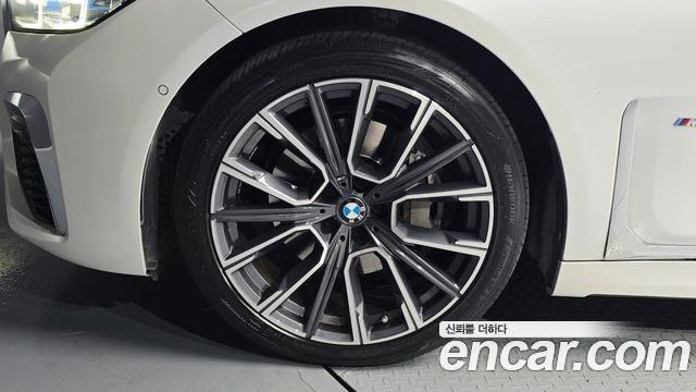 BMW 7-Series 2021 — photo 5