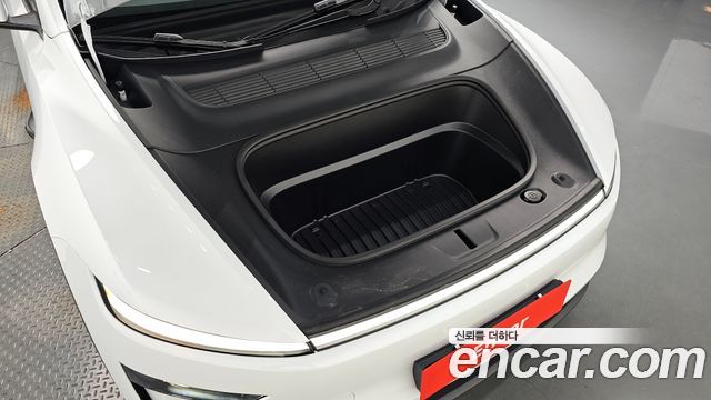 Tesla Model Y 2026 — photo 6