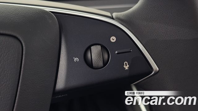 Tesla Model Y 2026 — photo 22