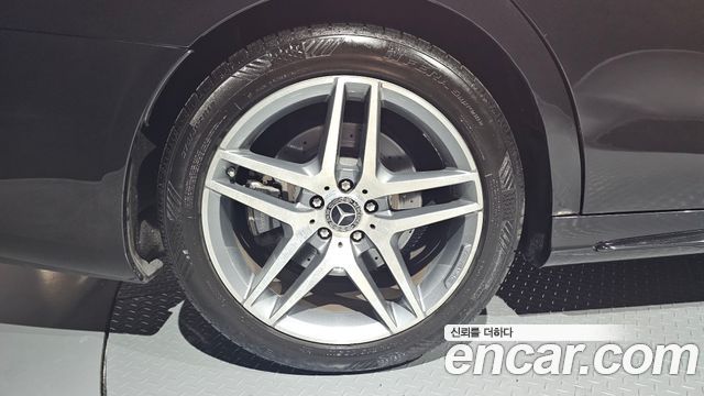 Mercedes-Benz S-Class 2020 — photo 5