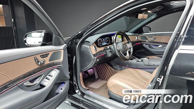 Mercedes-Benz S-Class 2020 — photo 13