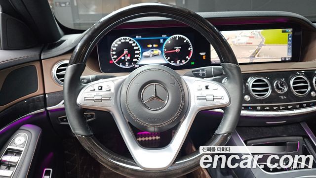 Mercedes-Benz S-Class 2020 — photo 19
