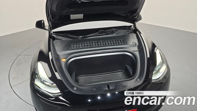 Tesla Model Y 2023 — photo 6
