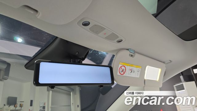 Tesla Model Y 2023 — photo 24