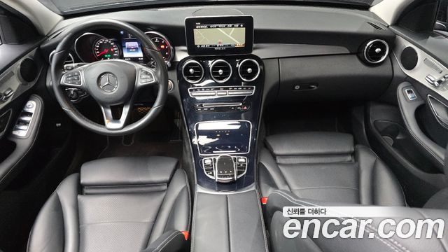 Mercedes-Benz C-Class 2017 — photo 10