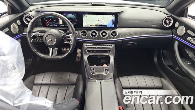 Mercedes-Benz E-Class 2022 — photo 7