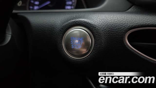 Hyundai Sonata 2023 — photo 25