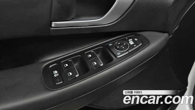 Hyundai Sonata 2023 — photo 27