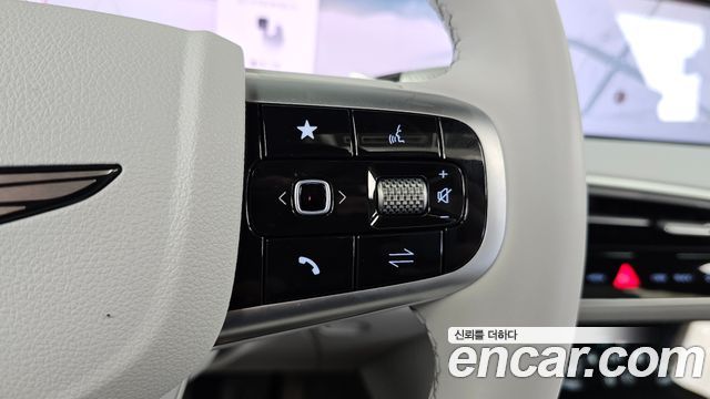 Genesis GV70 2025 — photo 33