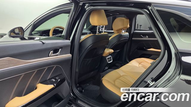 Kia K5 2021 — photo 16