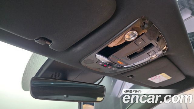 Kia K5 2021 — photo 32