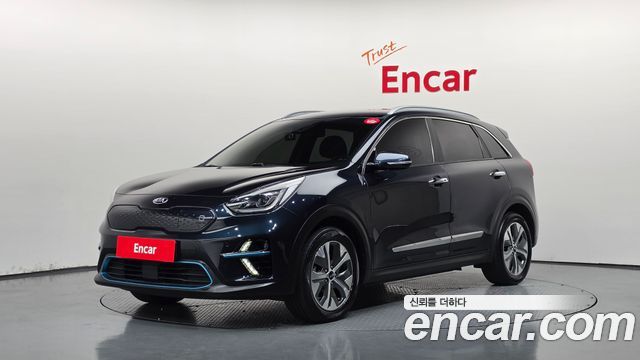 Kia Niro 2019 — photo 1