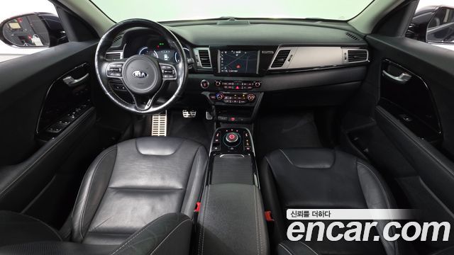 Kia Niro 2019 — photo 10