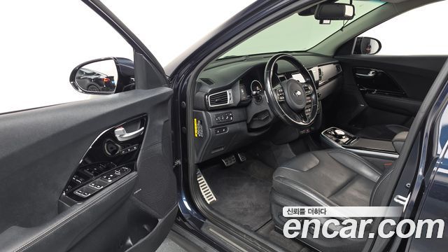 Kia Niro 2019 — photo 13