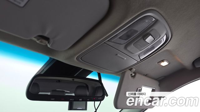 Kia Niro 2019 — photo 25