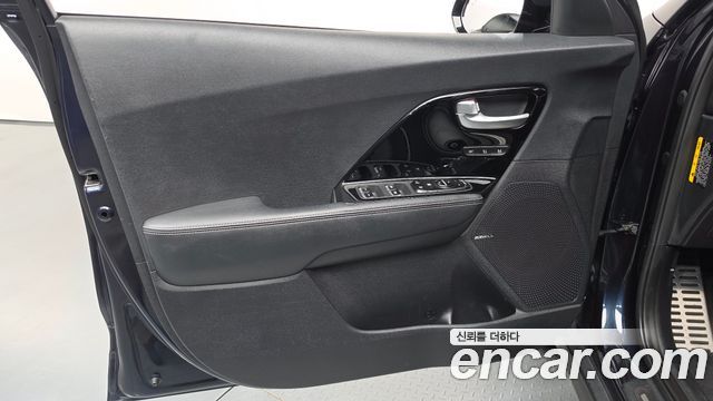 Kia Niro 2019 — photo 14