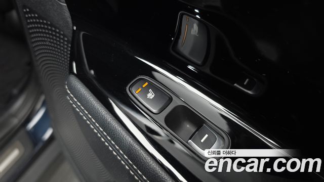 Kia Niro 2019 — photo 29