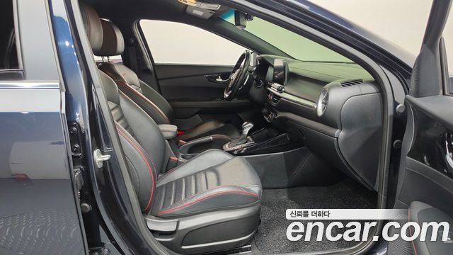 Kia K3 2019 — photo 16