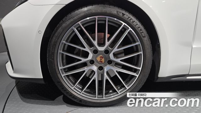 Porsche Panamera 2025 — photo 5