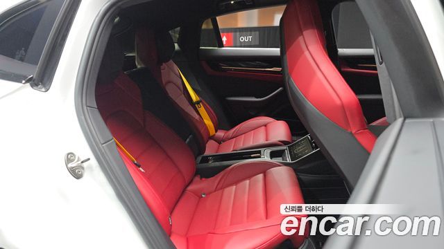 Porsche Panamera 2025 — photo 17