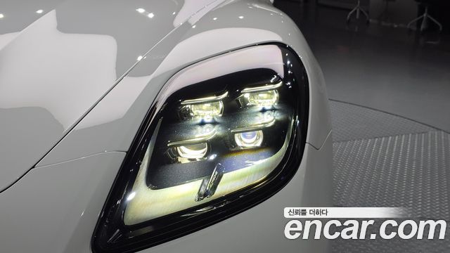 Porsche Panamera 2025 — photo 8