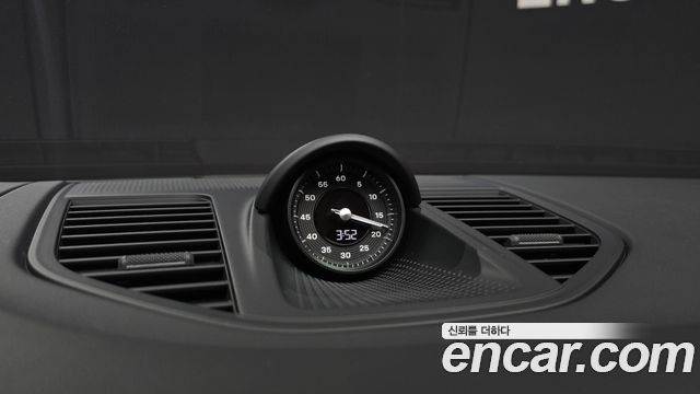 Porsche Panamera 2025 — photo 27