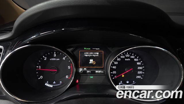 Kia Canival 2018 — photo 11