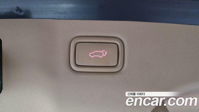 Kia Canival 2018 — photo 24