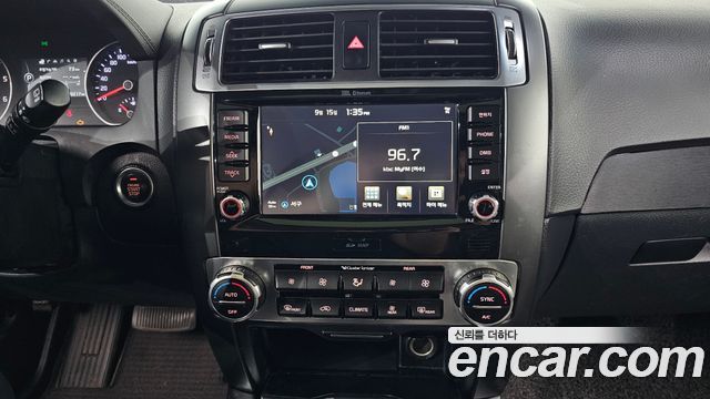 Kia Mohave 2017 — photo 29