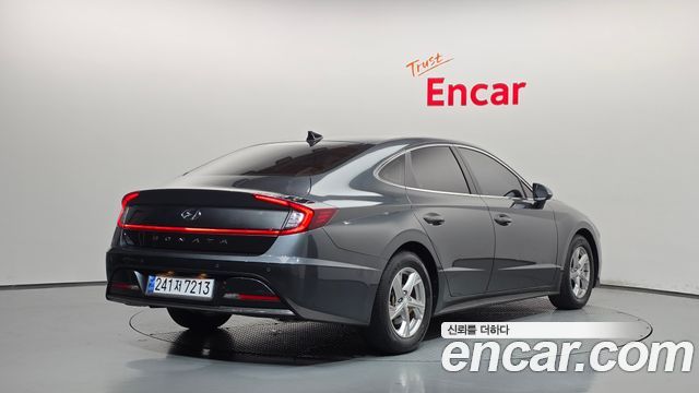Hyundai Sonata 2023 — photo 2