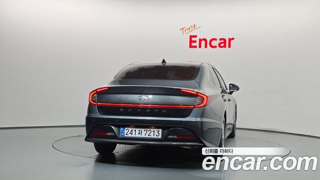 Hyundai Sonata 2023 — photo 4
