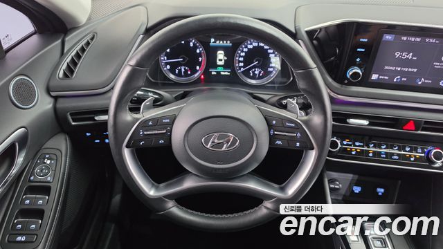 Hyundai Sonata 2023 — photo 18