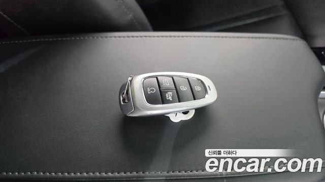 Hyundai Sonata 2023 — photo 20