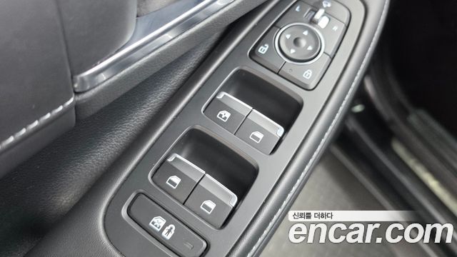Hyundai Sonata 2023 — photo 27