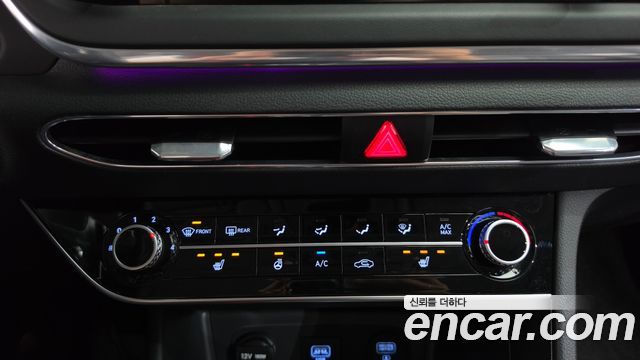 Hyundai Sonata 2023 — photo 28