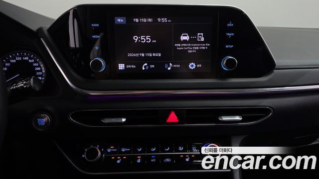 Hyundai Sonata 2023 — photo 30