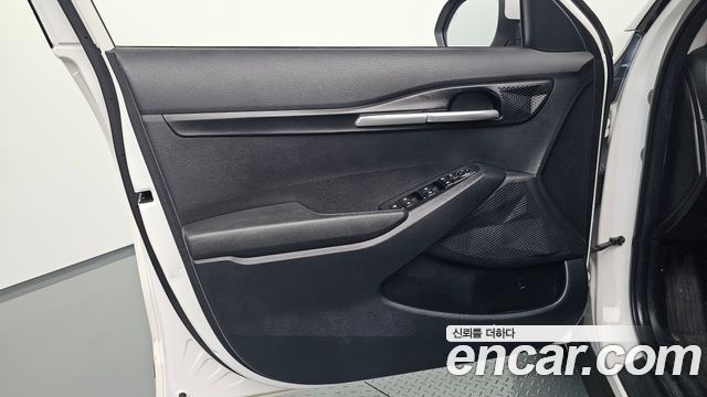 Kia Seltos 2023 — photo 14